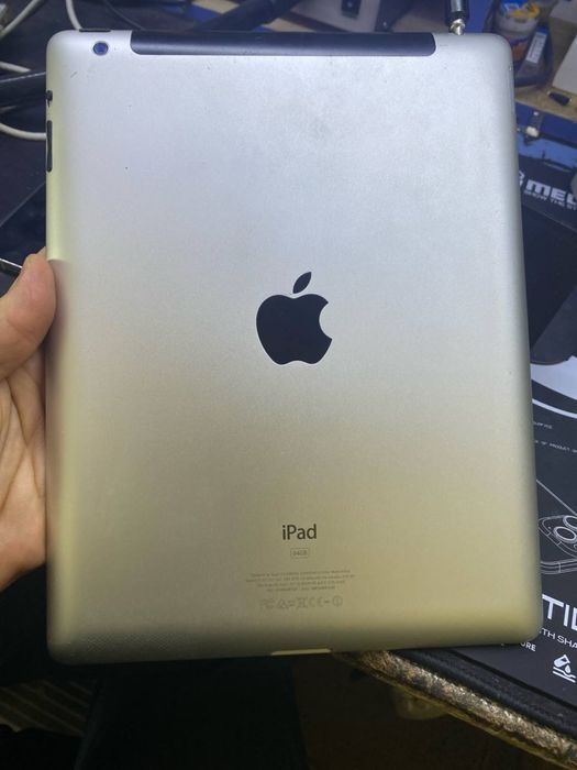 iPad 2-3-4 bor holati yaxshi DJAY uchun