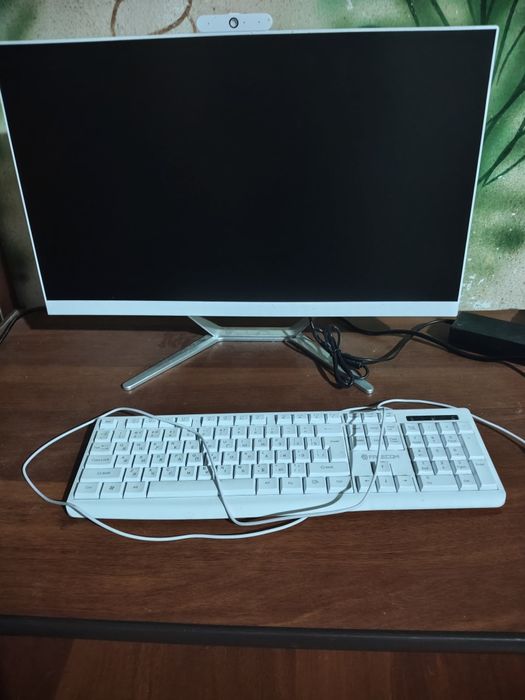 Kompyuter sotiladi Monoblok