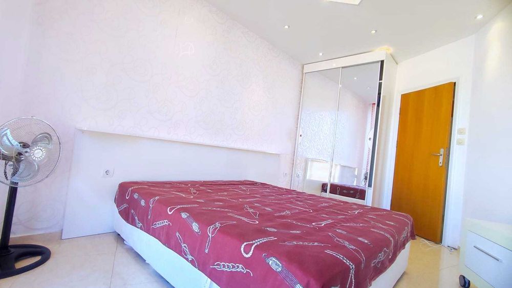 Продава се Двустаен апартамент в к.к. Слънчев бряг - 70 кв.м за 999 €/кв.м - Снимка #9