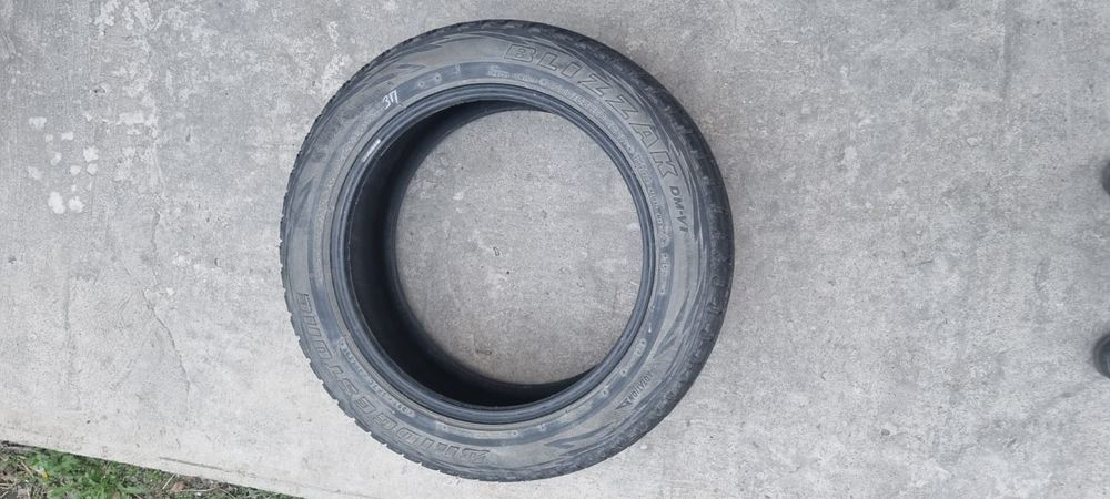 Bridgestone blizzak DMV - 1