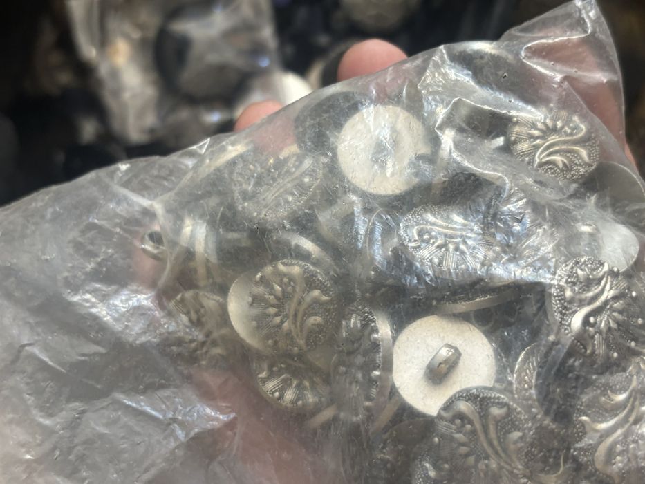 Түйме киім кешектерге