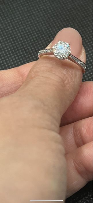 Кольцо GRA муассанит