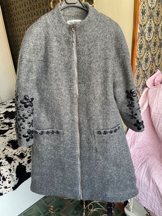 Пальто шерстяное