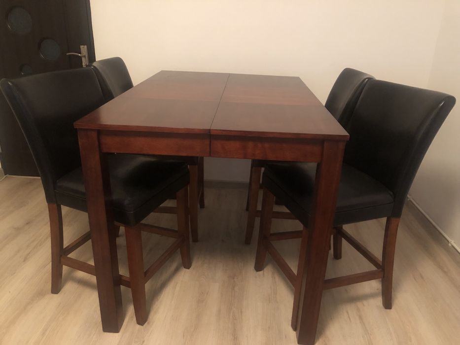 Set Masa , produs Canadian.