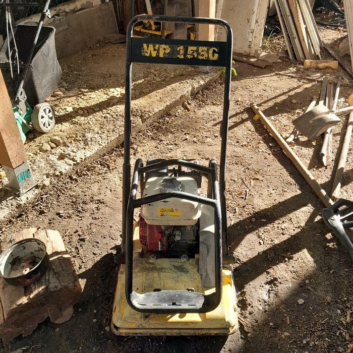 Compactor Wacker  cu motor HONDA pe benzină