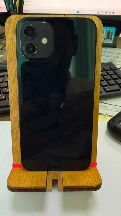 Продам телефон iPhone 12 128GB 79%