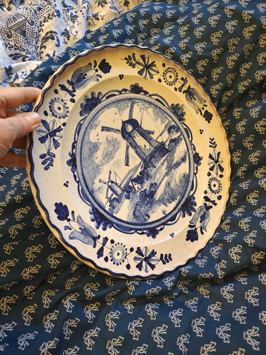 Delftа антикварна чиния за стена