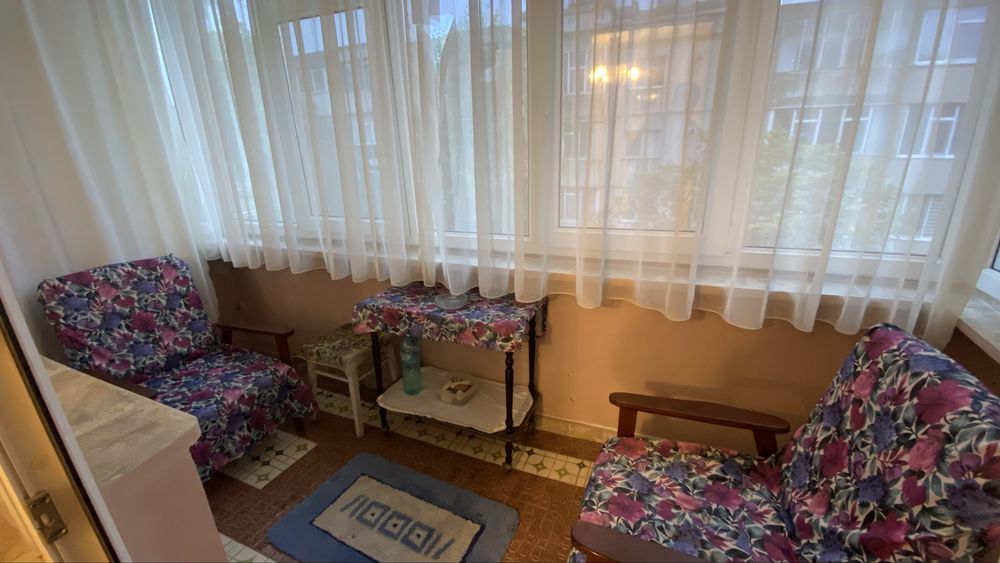 Inchiriez apartament 3 camere, Faleza Nord