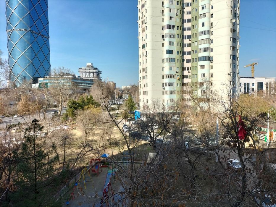 110 м.кв Бабура продажа квартиры 4 комнаты
