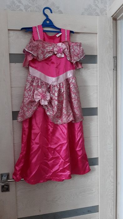 Платье золушки,  розовое