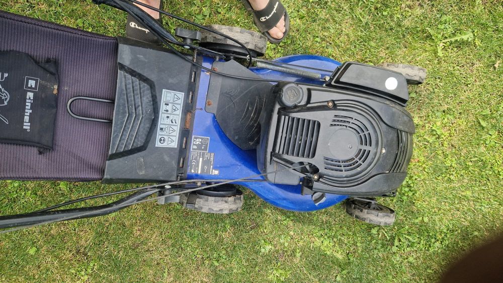 Masina de tuns iarba Einhell