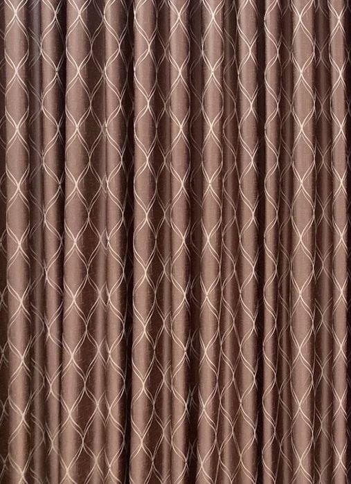 Продаются шторы для 3 м потолков