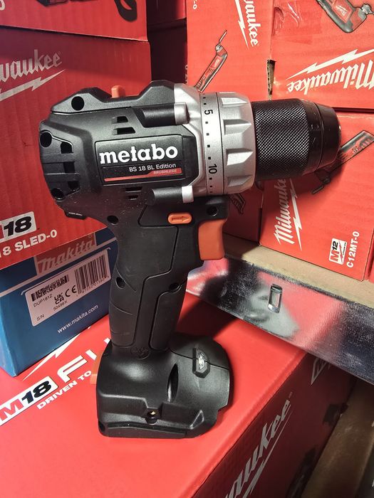 Акумулаторен винтоверт Metabo BS 18 BL Edition