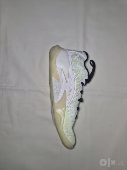 Продаются кросовки Nike Jordan Zion 3