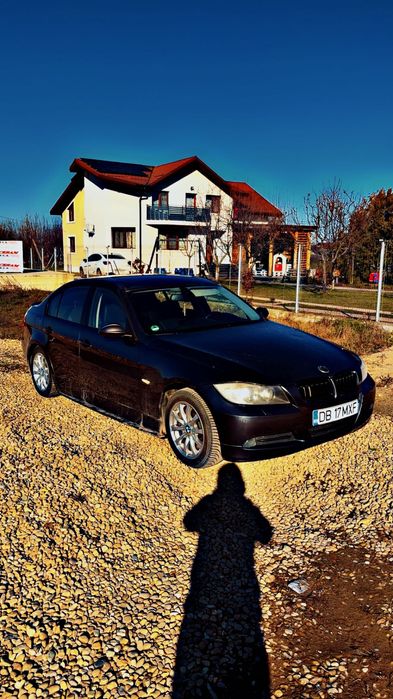 Vând BMW e90 320d n47