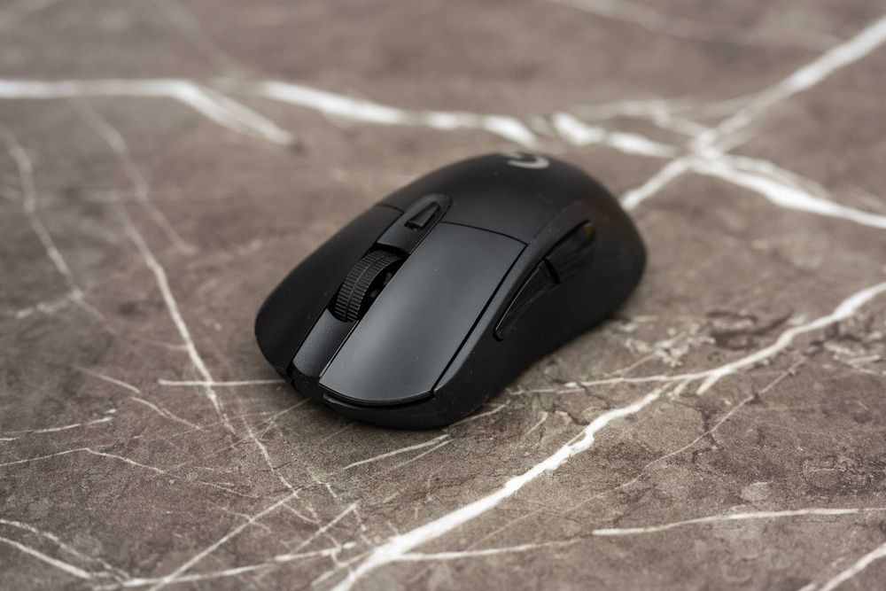 безжична мишка Logitech G703 LightSpeed