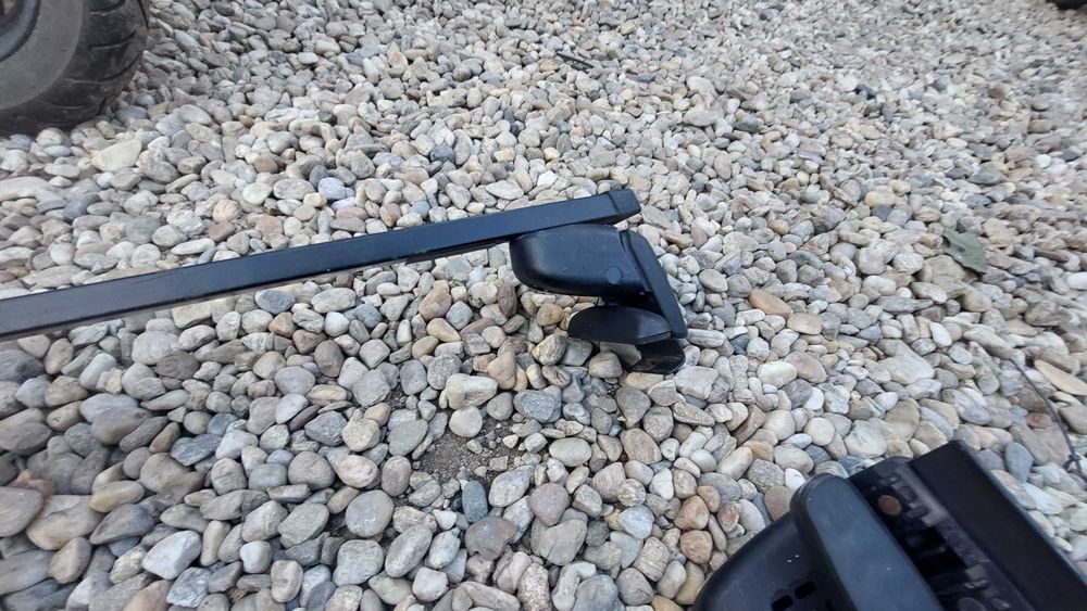 Barte portbagaj transversale auto cu antifurt Atera