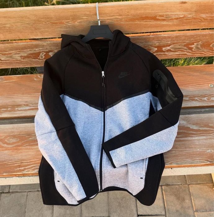 Tech fleece новая размер L