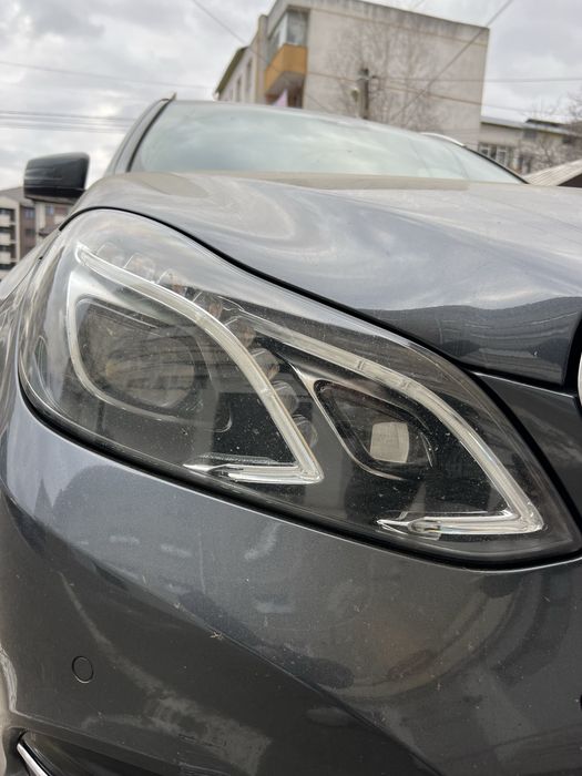 Vând Mercedes E-Class W212 facelift, 2014, 2.2 CDI, cutie automată.