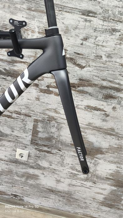 НОВА карбонова рамка Factor LS Gravel CeramicSpeed | 49