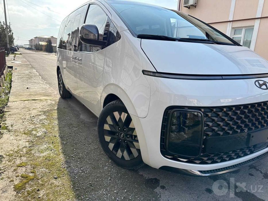 Hyundai staria 2022 yil  86000 km yurgan