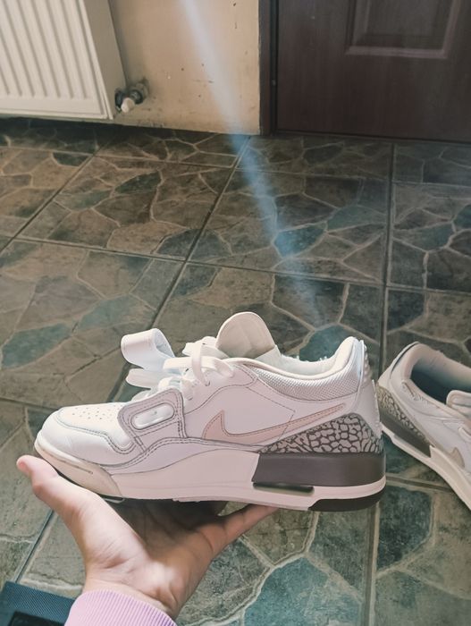 Jordan legacy 312 low