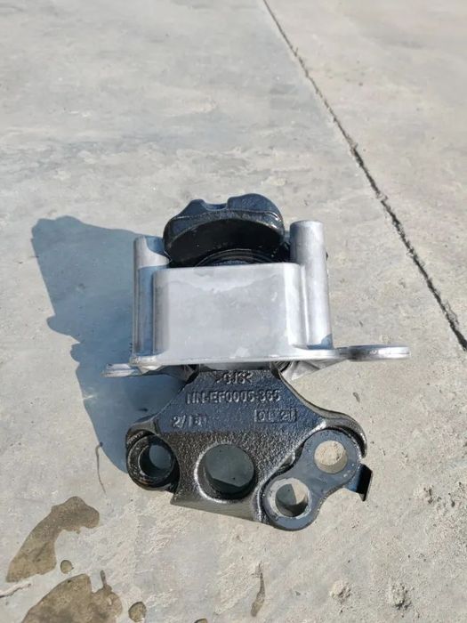 Tampon Suport cutie viteze Land/Range Rover Evoque L551 Discovery K8D2-7M121-BA