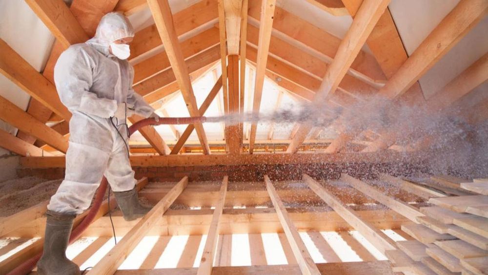 Утепление крыши стены эковатой