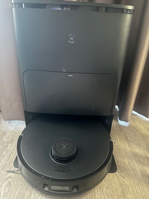 Интелигентен Робот Прахосмукачка с AI Навигация ECOVACS Deebot T30S Pro, 11 000 Pa