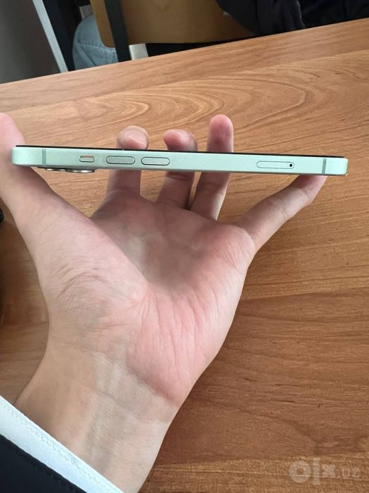 IPHONE 15 J/A region 128gb