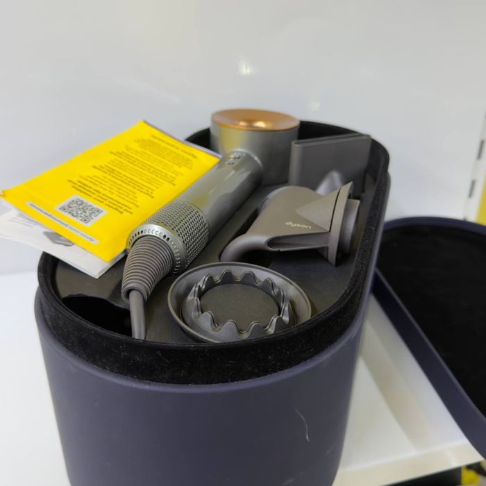 Dyson Supersonic/Eleven Store