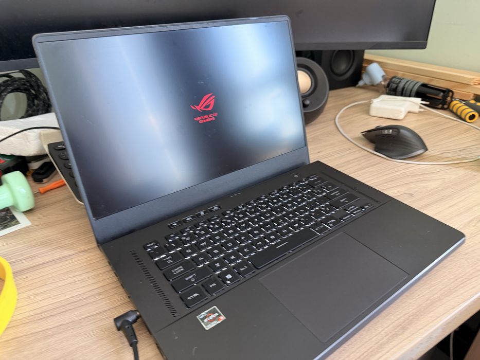 ASUS ROG Zephyrus G15 GA503QS – Ryzen 9 5900HS / RTX 3080 / 32GB / 1TB