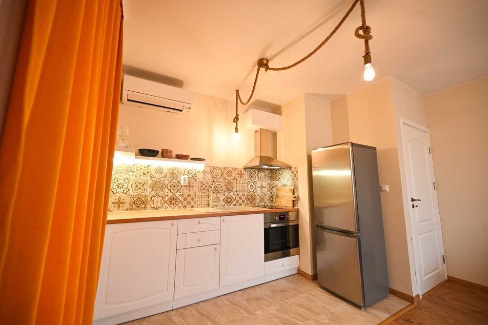 Двустаен апартамент, Колхозен Пазар - гр. Варна; ОТ СОБСТВЕНИК!!!