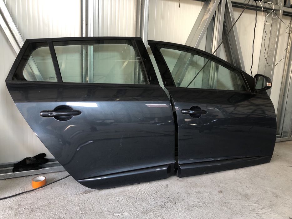 Usa dreapta fata Renault Megane 3. Usa dreapta spate Megane 3 break