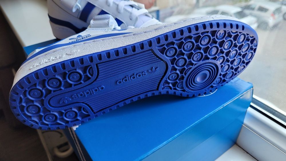 Adidas Forum low