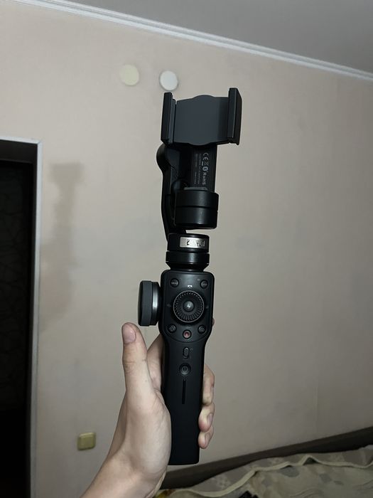 Стедикам Zhiyun SMOOTH 4