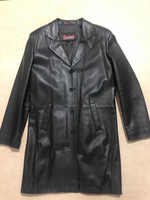 Дубленка и кожаный плащ