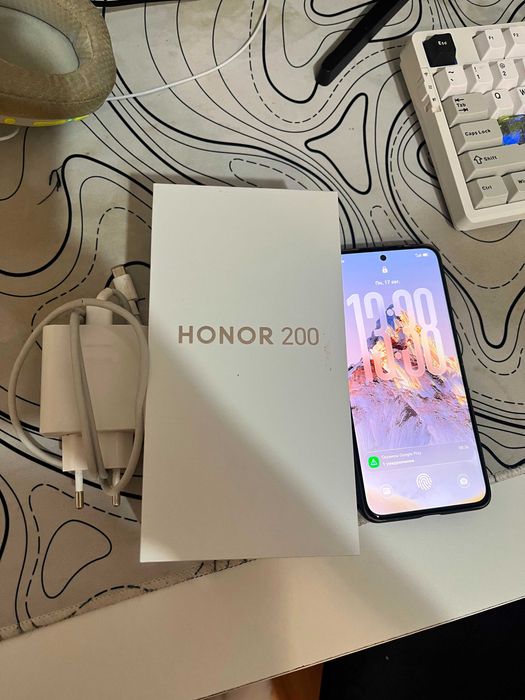 Honor 200 флагман