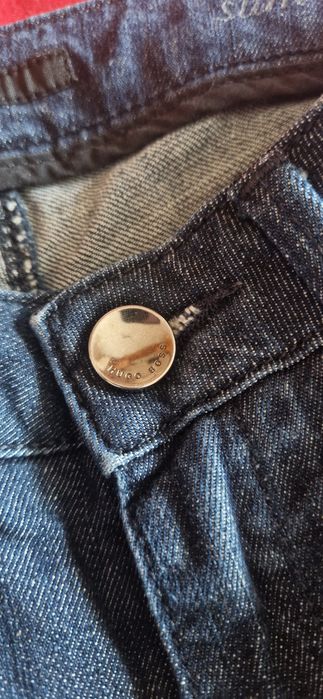 Blugi Hugo boss câteva purtări
