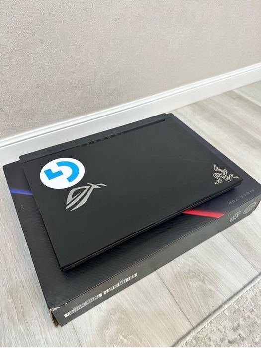 Игровой ноутбук Asus ROG Strix