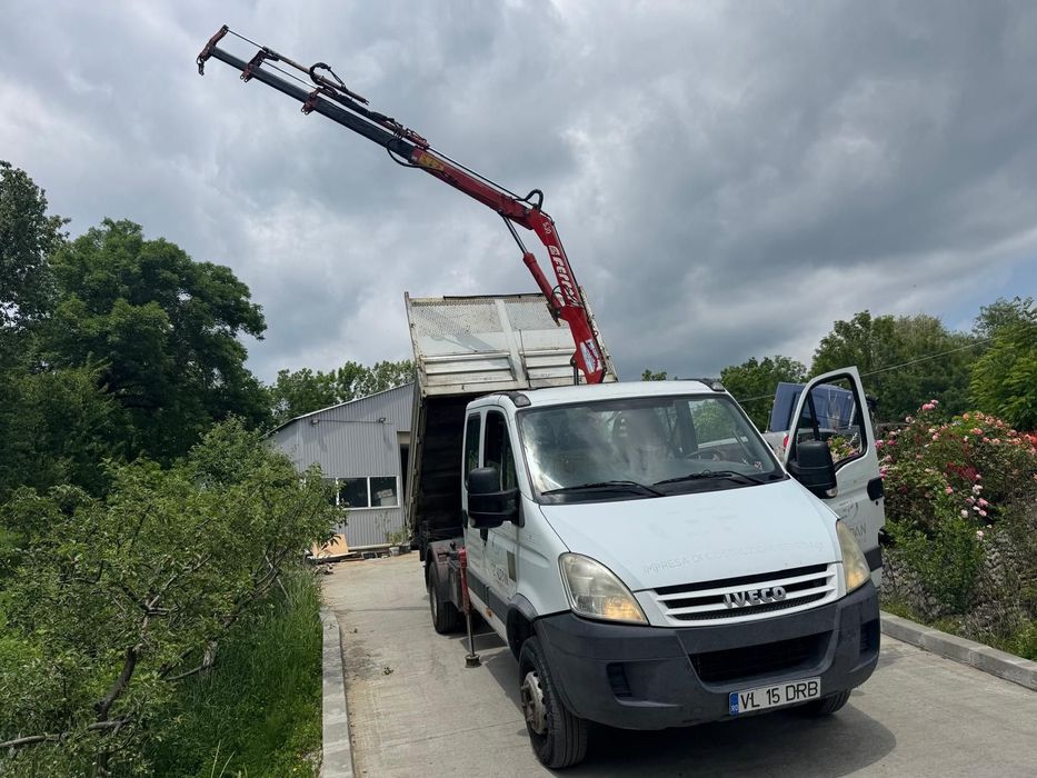 Iveco daily basculabil cu macara