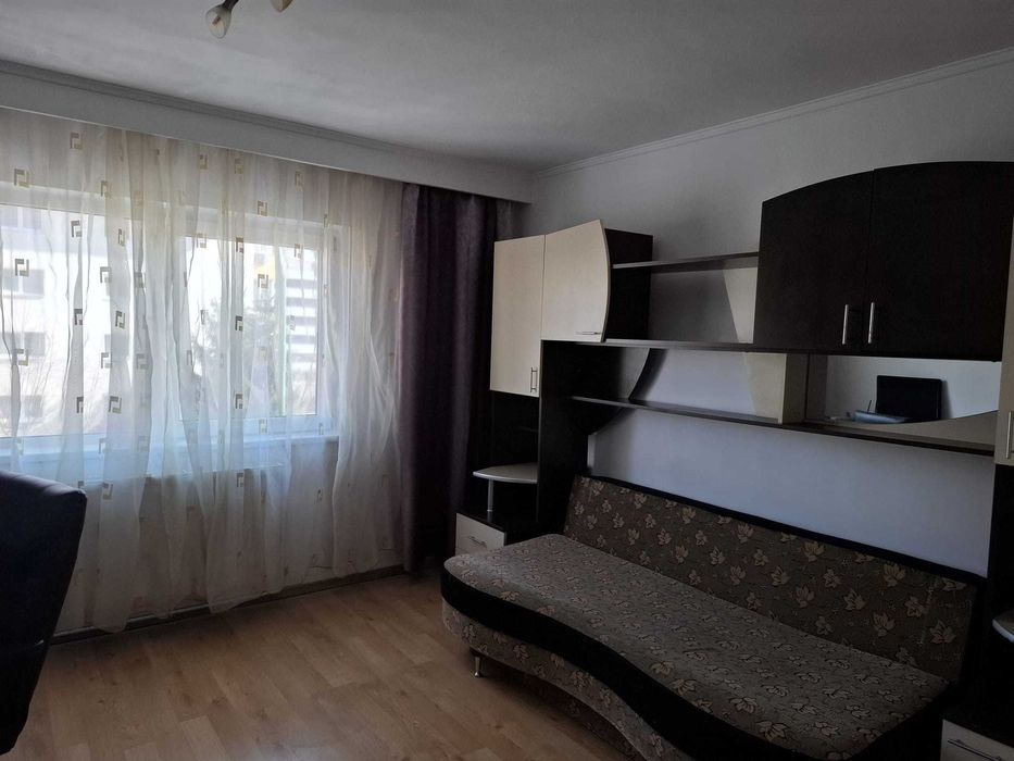 Inchiriere apartament 3 camere, Racadau