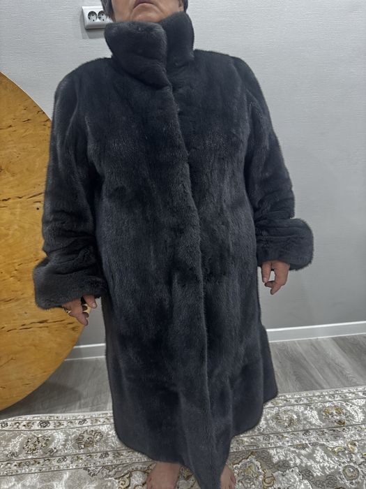 Продам норковую шубу БЛЭК ГЛАМА