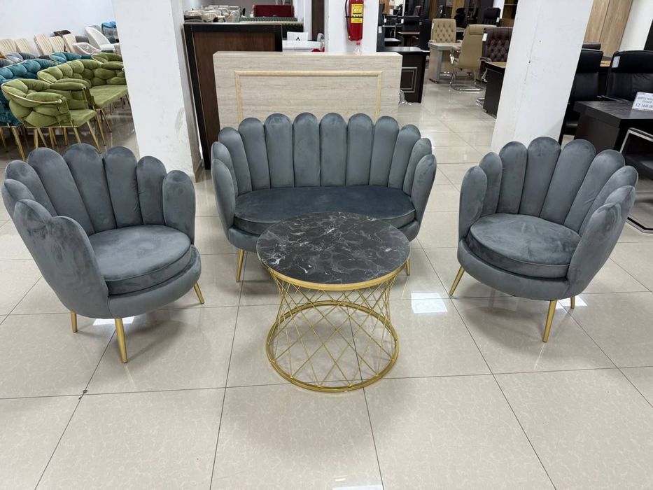 Журналный стол в стиле лофт