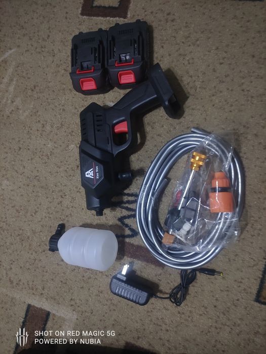 Трансбой для мойки автомобиля на АКБ