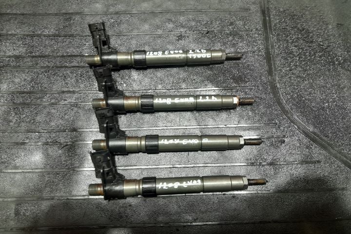 Injector motorina 0445116043 SET 0445116043 SET Land Rover Range Rove