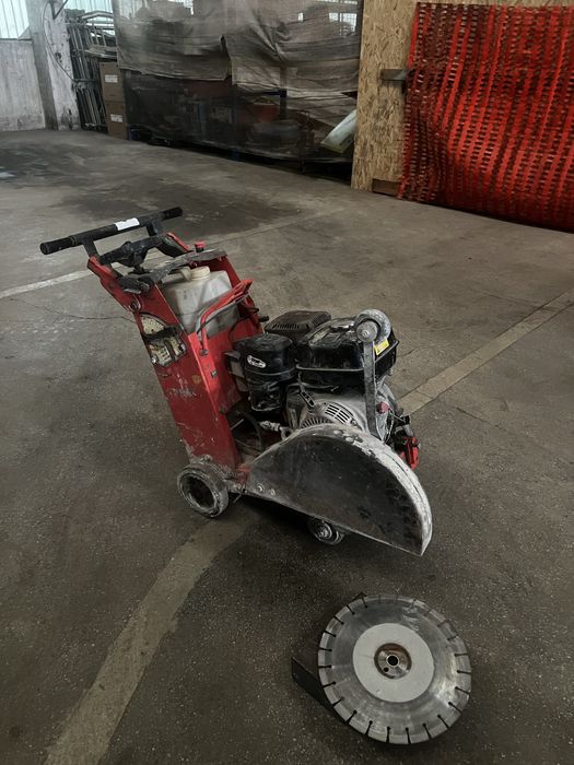 Masina de taiat BETON  HUSQVARNA FS 400 LV