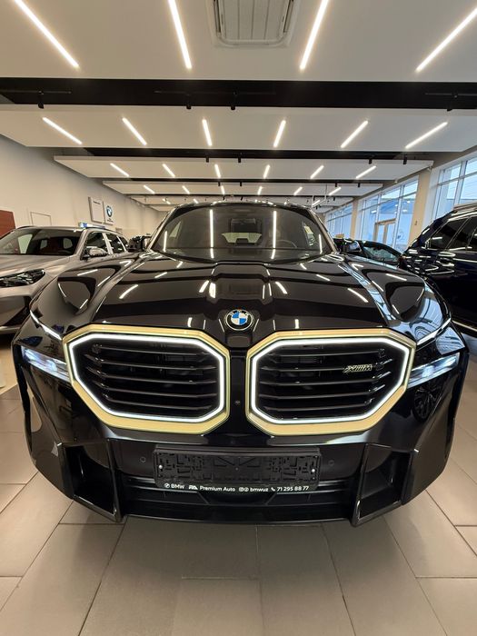 Продам новый BMW XM с официальной гарантией