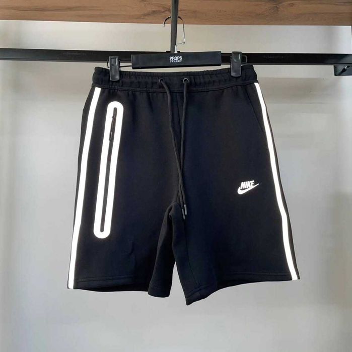 Шорты Nike tech fleece рефлективные