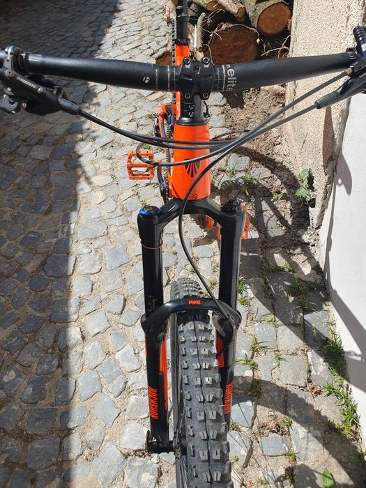 Bicicleta mtb Trek Slash 9